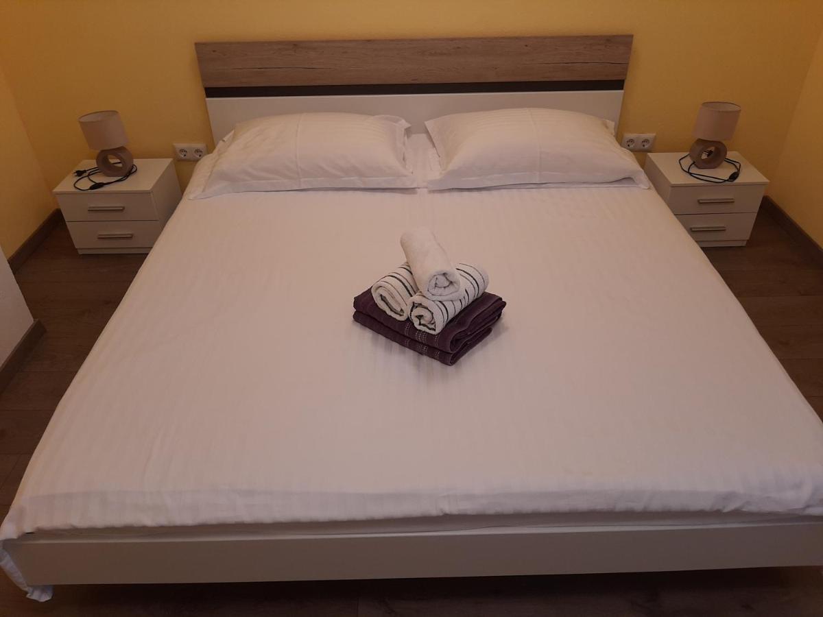 Apartments Pavelic Novi Vinodolski Luaran gambar