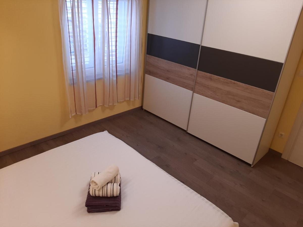 Apartments Pavelic Novi Vinodolski Luaran gambar