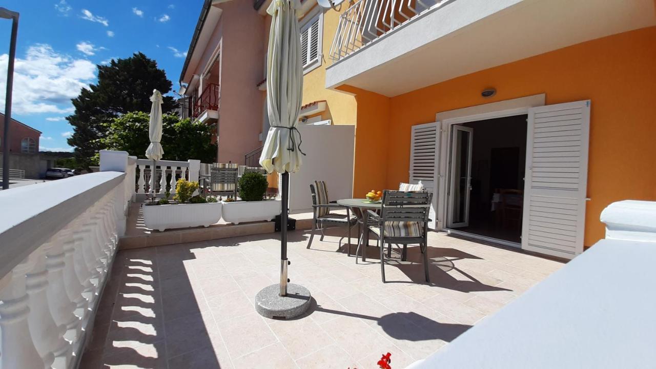 Apartments Pavelic Novi Vinodolski Luaran gambar