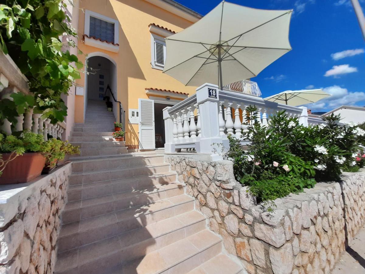 Apartments Pavelic Novi Vinodolski Luaran gambar